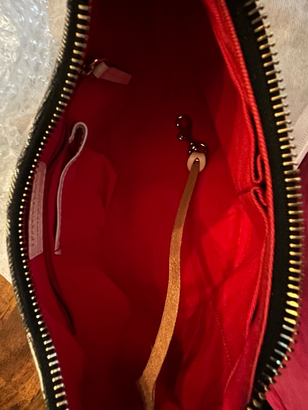 Dooney & Bourke Hearts & Stars Hobo Shoulder Bag Made in Italy Dark Blue & Cream - Picture 8 of 16